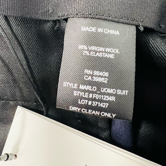 THEORY**Marlo Deep Navy Uomo Suit Pants**Size 28 **$195 - Picture 10 of 10